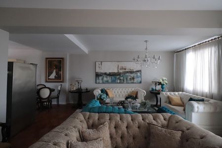 Apartamento para alugar com 205m², 4 quartos e 2 vagasSala