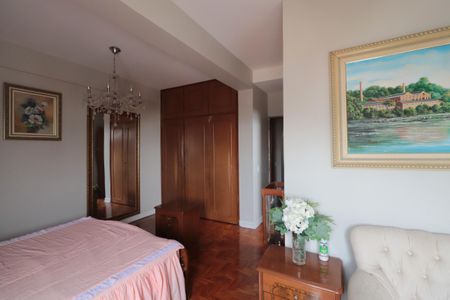 Apartamento para alugar com 205m², 4 quartos e 2 vagasQuarto 4 - Suíte