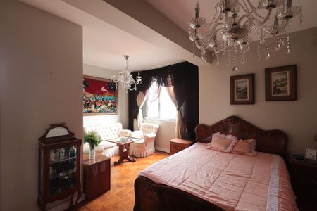 Apartamento para alugar com 205m², 4 quartos e 2 vagasQuarto 4 - Suíte
