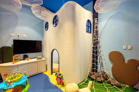 brinquedo teca de apartamento para alugar com 2 quartos, 70m² em Pinheiros, São Paulo