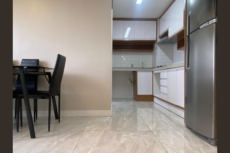 Sala - Cozinha de apartamento para alugar com 2 quartos, 37m² em Presidente Altino, Osasco