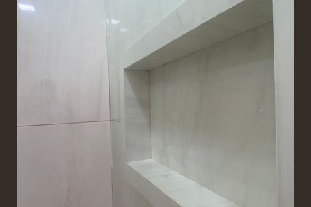 Apartamento para alugar com 37m², 2 quartos e 1 vaga Apartamento para alugar com 37m², 2 quartos e 1 vagaBanheiro