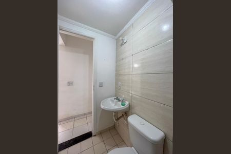 Apartamento para alugar com 72m², 3 quartos e 1 vaga Apartamento para alugar com 72m², 3 quartos e 1 vagaBanheiro 2