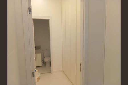 Apartamento para alugar com 245m², 3 quartos e 2 vagas