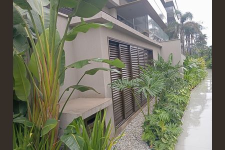 Apartamento para alugar com 245m², 3 quartos e 2 vagas