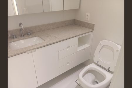 Apartamento para alugar com 245m², 3 quartos e 2 vagas