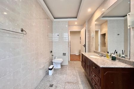 Apartamento à venda com 295m², 4 quartos e 2 vagas
