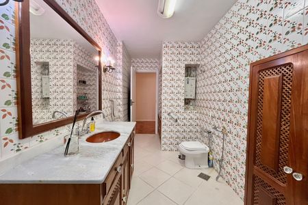 Apartamento à venda com 295m², 4 quartos e 2 vagas