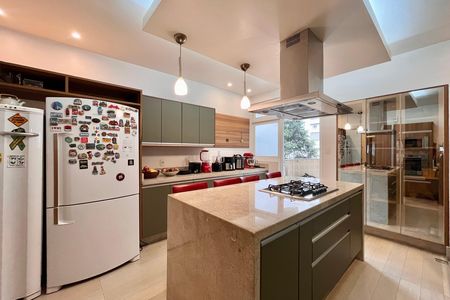 Apartamento à venda com 295m², 4 quartos e 2 vagas