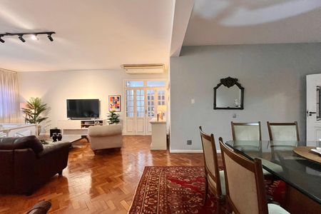 Apartamento à venda com 295m², 4 quartos e 2 vagas