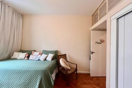 Apartamento à venda com 295m², 4 quartos e 2 vagas