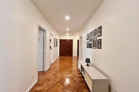 Apartamento à venda com 295m², 4 quartos e 2 vagas