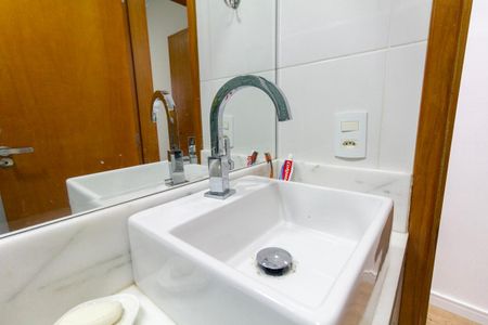 Casa à venda com 110m², 3 quartos e 2 vagas Casa à venda com 110m², 3 quartos e 2 vagasBanhiero 2