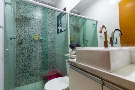 Casa à venda com 110m², 3 quartos e 2 vagas Casa à venda com 110m², 3 quartos e 2 vagasBanhiero 2