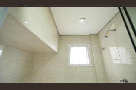 Casa para alugar com 180m², 3 quartos e 2 vagasBanheiro da Suíte