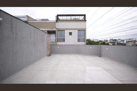 Casa para alugar com 180m², 3 quartos e 2 vagasCobertura