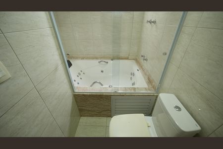 Casa para alugar com 180m², 3 quartos e 2 vagasBanheiro da Suíte
