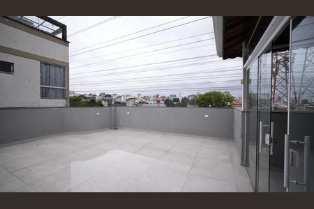Casa para alugar com 180m², 3 quartos e 2 vagasCobertura