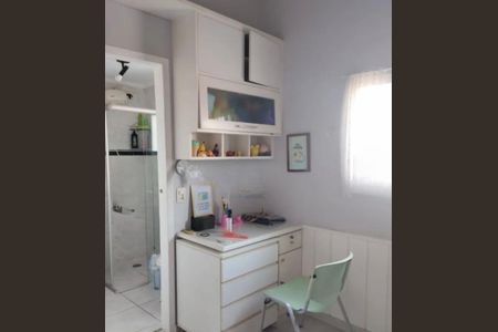 Casa à venda com 110m², 4 quartos e 2 vagas Casa à venda com 110m², 4 quartos e 2 vagasFoto 01