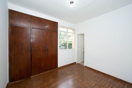 Apartamento à venda com 100m², 3 quartos e 2 vagas Apartamento à venda com 100m², 3 quartos e 2 vagasQUARTO2