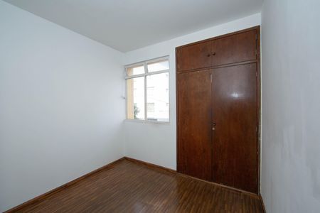 Apartamento à venda com 100m², 3 quartos e 2 vagas Apartamento à venda com 100m², 3 quartos e 2 vagasQUARTO3