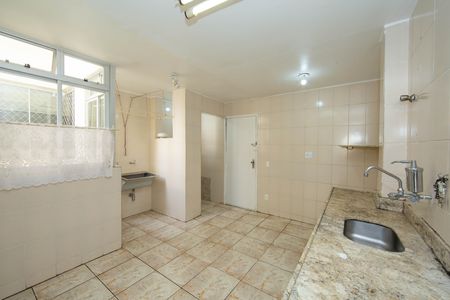 Apartamento à venda com 100m², 3 quartos e 2 vagas Apartamento à venda com 100m², 3 quartos e 2 vagasCOZINHA
