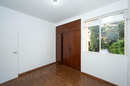 Apartamento à venda com 100m², 3 quartos e 2 vagas Apartamento à venda com 100m², 3 quartos e 2 vagasQUARTO2