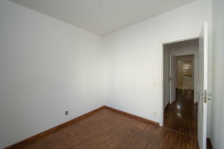 Apartamento à venda com 100m², 3 quartos e 2 vagas Apartamento à venda com 100m², 3 quartos e 2 vagasQUARTO3