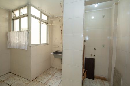 Apartamento à venda com 100m², 3 quartos e 2 vagas Apartamento à venda com 100m², 3 quartos e 2 vagasAREA DE SERVICO