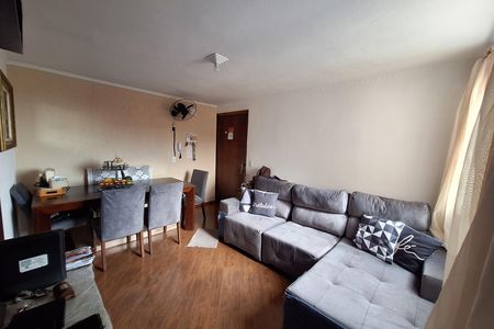 Sala de TV de apartamento à venda com 2 quartos, 52m² em Jardim Alvorada, Santo André