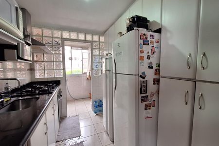 Apartamento à venda com 52m², 2 quartos e 1 vaga Apartamento à venda com 52m², 2 quartos e 1 vagaCozinha