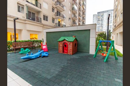Apartamento para alugar com 45m², 1 quarto e 1 vaga Apartamento para alugar com 45m², 1 quarto e 1 vagaÁrea comum - Playground