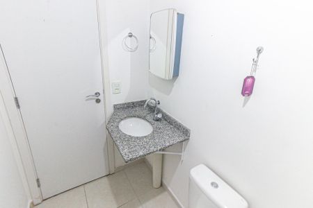 Apartamento para alugar com 45m², 1 quarto e 1 vaga Apartamento para alugar com 45m², 1 quarto e 1 vagaBanheiro da Suíte