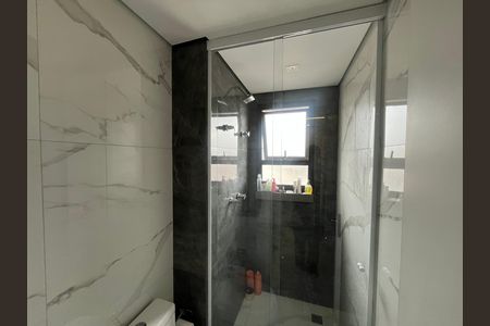 Apartamento à venda com 55m², 2 quartos e 1 vaga Apartamento à venda com 55m², 2 quartos e 1 vagaBanheiro