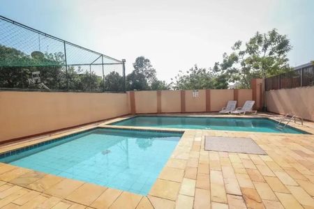 Apartamento à venda com 58m², 2 quartos e 1 vaga Apartamento à venda com 58m², 2 quartos e 1 vagaÁrea comum - Piscina