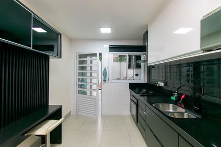 Casa para alugar com 200m², 3 quartos e 1 vaga Casa para alugar com 200m², 3 quartos e 1 vagaCozinha