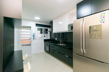 Casa para alugar com 200m², 3 quartos e 1 vaga Casa para alugar com 200m², 3 quartos e 1 vagaCozinha