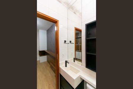 Casa para alugar com 200m², 3 quartos e 1 vaga Casa para alugar com 200m², 3 quartos e 1 vagaBanheiro da Suíte