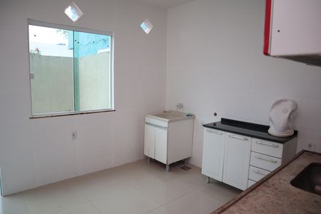 Casa para alugar com 120m², 3 quartos e 3 vagasCOZINHA