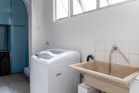 Apartamento à venda com 65m², 2 quartos e 1 vaga