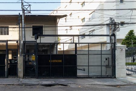 Casa à venda com 358m², 3 quartos e 6 vagas