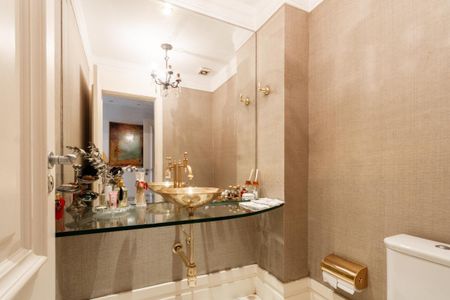 Apartamento à venda com 243m², 4 quartos e 5 vagas