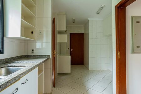 Apartamento à venda com 156m², 4 quartos e 3 vagas