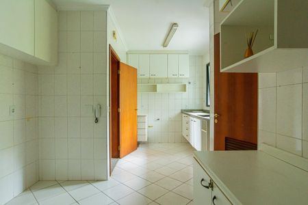 Apartamento à venda com 156m², 4 quartos e 3 vagas