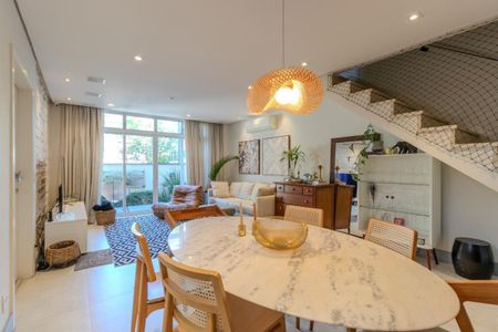Casa à venda com 3 quartos, 116m² em Jardim Novo Mundo, São Paulo