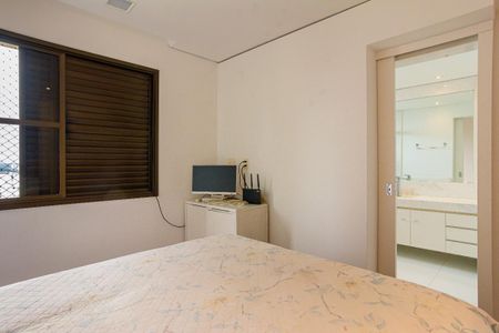 Apartamento à venda com 3 quartos, 283m² em Vila Suzana, São Paulo