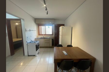 Casa para alugar com 49m², 2 quartos e 1 vaga