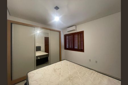 Casa para alugar com 49m², 2 quartos e 1 vaga