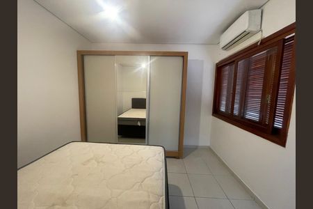 Casa para alugar com 49m², 2 quartos e 1 vaga