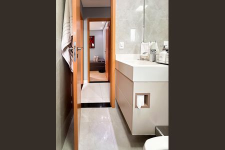 Apartamento à venda com 52m², 2 quartos e 1 vaga Apartamento à venda com 52m², 2 quartos e 1 vagaBanheiro Social